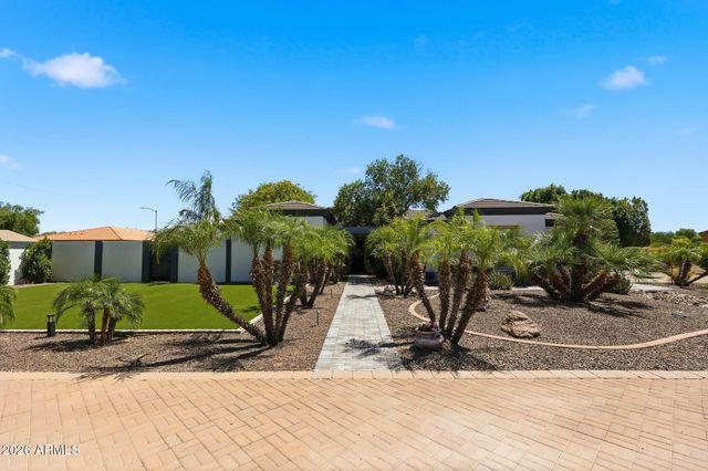 21906 N 86TH Avenue, Peoria, AZ 85383