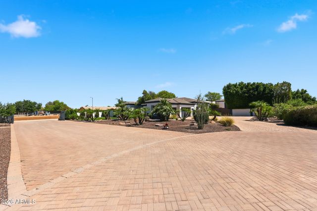 21906 N 86TH Avenue, Peoria, AZ 85383