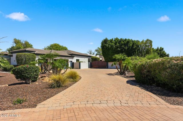 21906 N 86TH Avenue, Peoria, AZ 85383