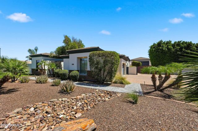 21906 N 86TH Avenue, Peoria, AZ 85383