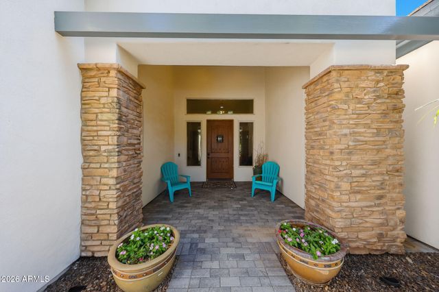 21906 N 86TH Avenue, Peoria, AZ 85383