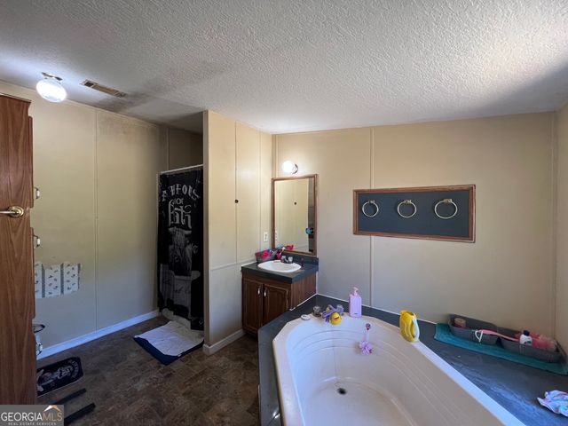 242 Elliotts Bluff Road, St. Marys, GA 31558