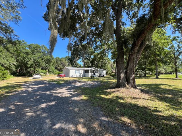 242 Elliotts Bluff Road, St. Marys, GA 31558