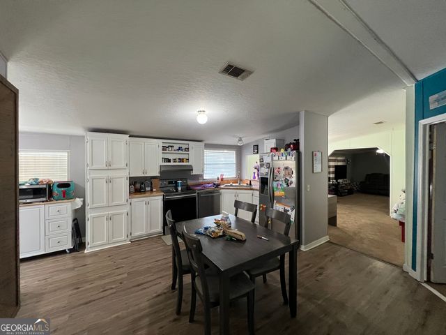 242 Elliotts Bluff Road, St. Marys, GA 31558