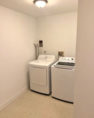 5017 S Prairie Avenue 1N, Chicago, IL 60615