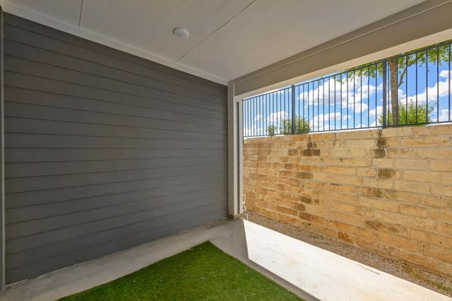 9105 Hamadryas DR, Austin, TX 78744