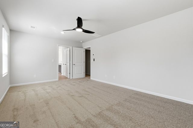16 River Walk Farm Parkway, Covington, GA 30014