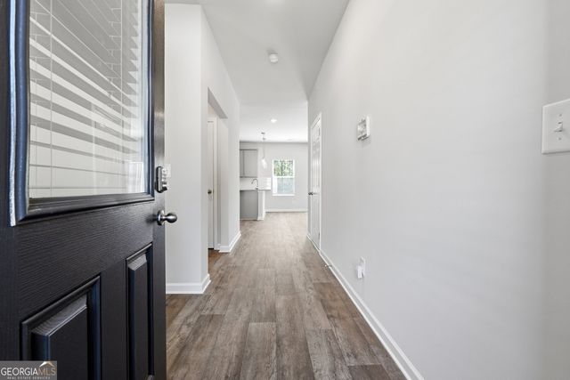 16 River Walk Farm Parkway, Covington, GA 30014