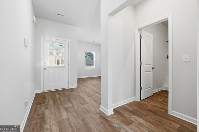 16 River Walk Farm Parkway, Covington, GA 30014