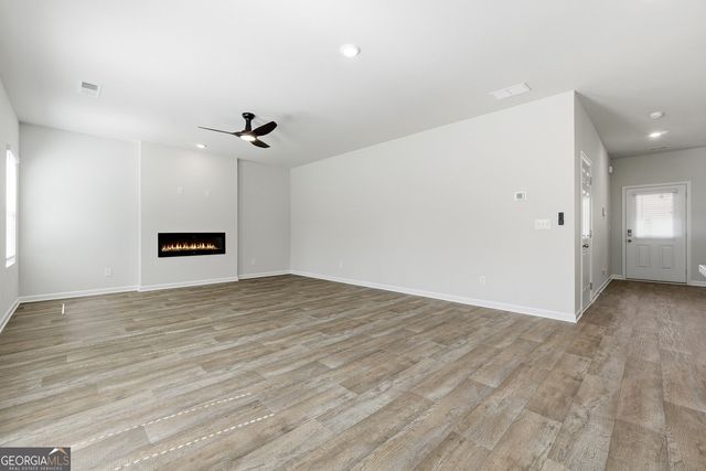 16 River Walk Farm Parkway, Covington, GA 30014