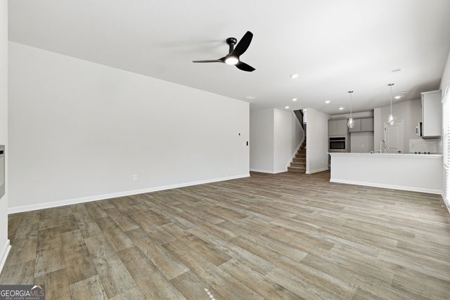 16 River Walk Farm Parkway, Covington, GA 30014