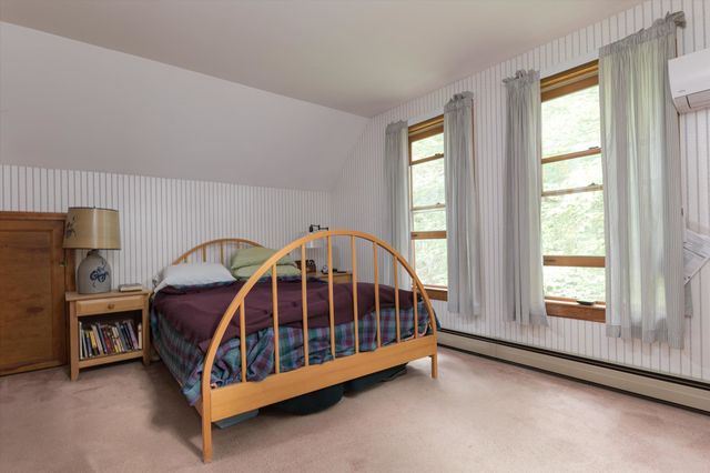 10 Ethan Hill, Brattleboro, VT 05301