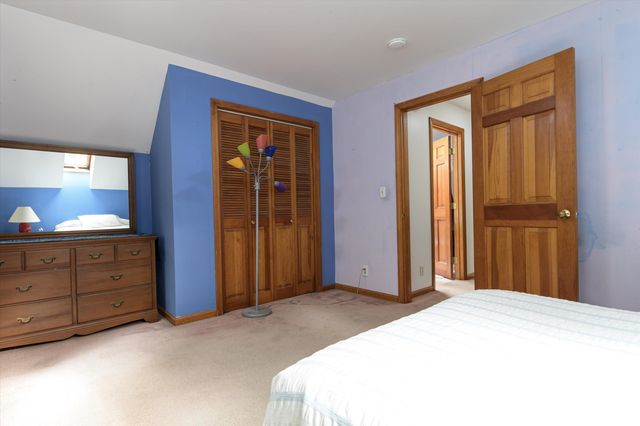 10 Ethan Hill, Brattleboro, VT 05301