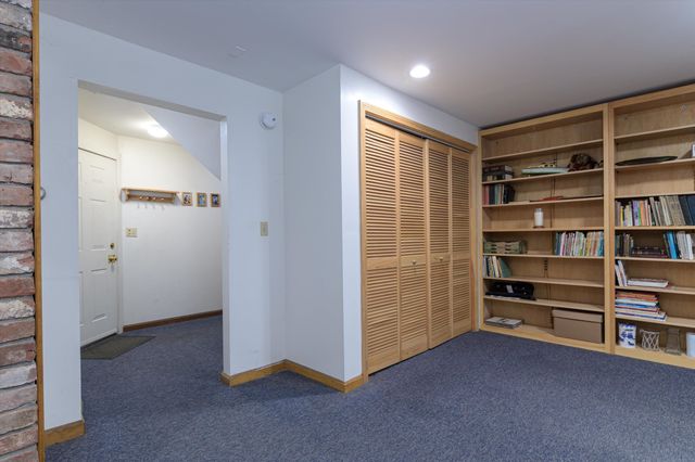 10 Ethan Hill, Brattleboro, VT 05301