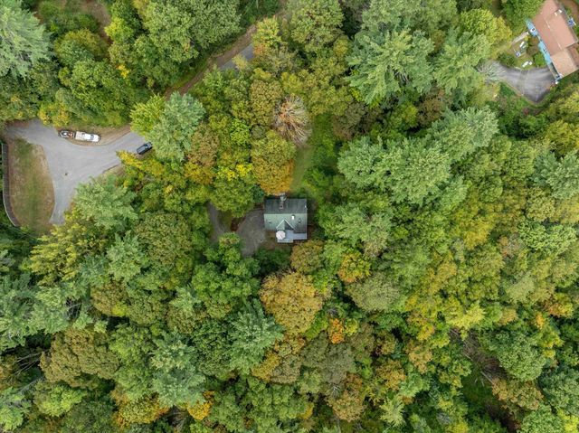 10 Ethan Hill, Brattleboro, VT 05301