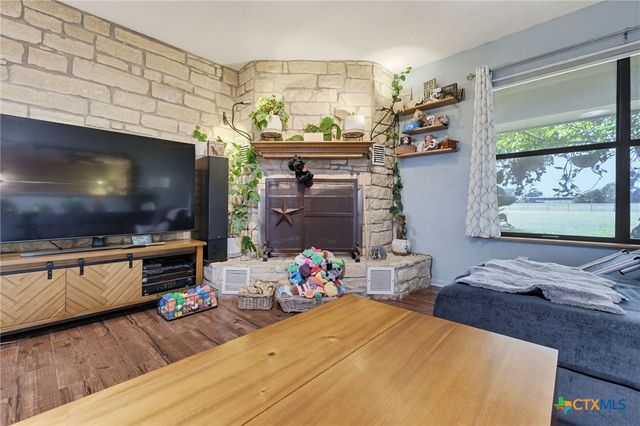 120 Rae Lane, Jarrell, TX 76537