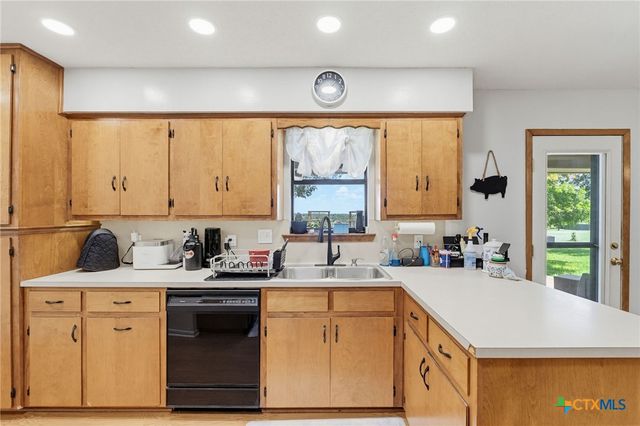 120 Rae Lane, Jarrell, TX 76537