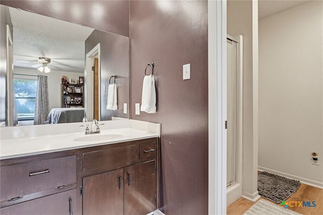 120 Rae Lane, Jarrell, TX 76537