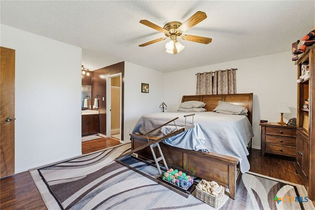 120 Rae Lane, Jarrell, TX 76537
