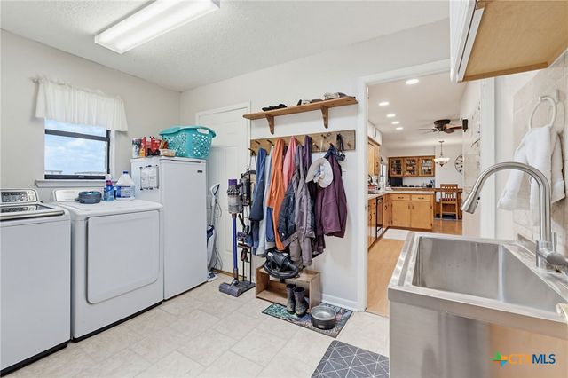 120 Rae Lane, Jarrell, TX 76537