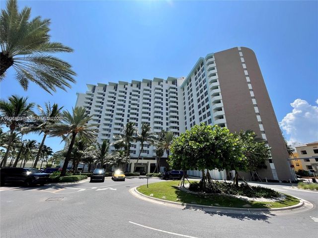 2899 Collins Ave 1726, Miami Beach, FL 33140