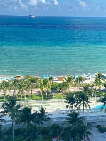 2899 Collins Ave 1726, Miami Beach, FL 33140