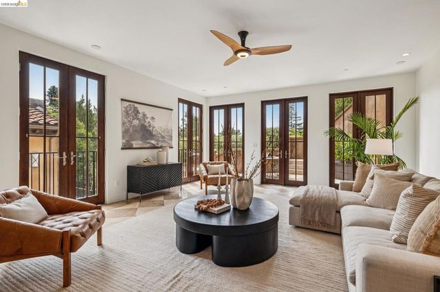 3 Maxwelton Rd., Piedmont, CA 94618