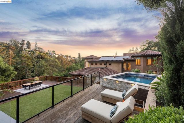 3 Maxwelton Rd., Piedmont, CA 94618