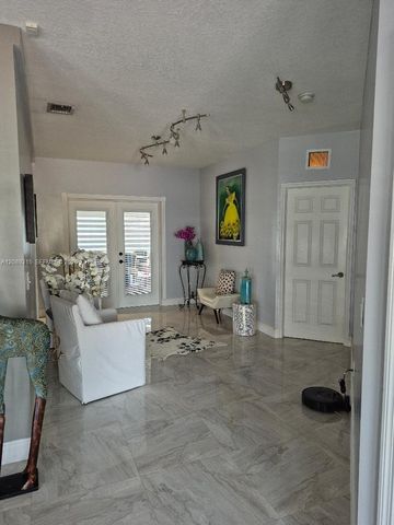 19431 SW 133rd Avenue, Miami, FL 33177