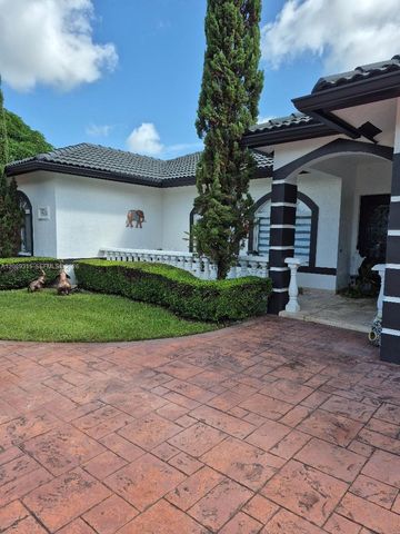 19431 SW 133rd Avenue, Miami, FL 33177