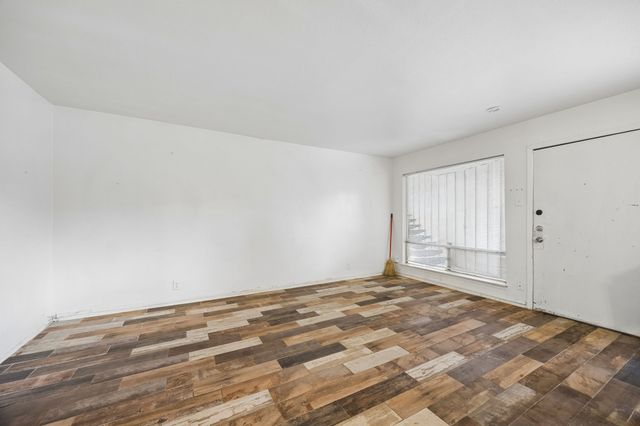 5001 Bowser Avenue 107, Dallas, TX 75209