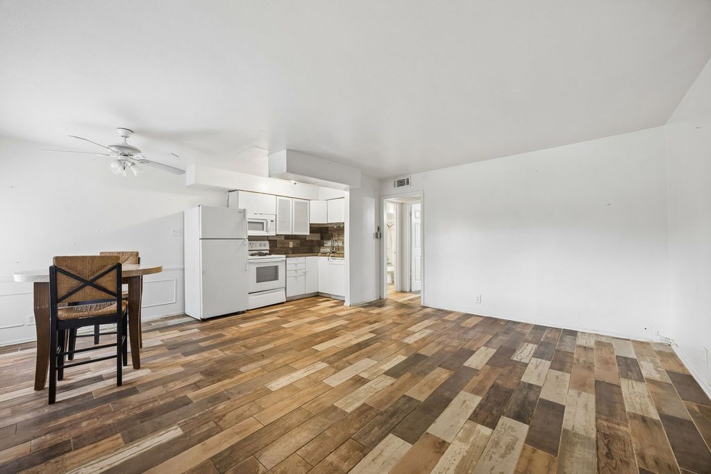 5001 Bowser Avenue 107, Dallas, TX 75209