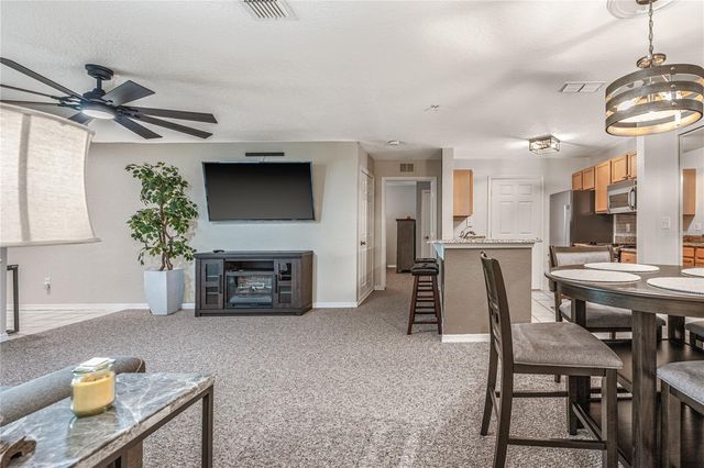 930 MOONLIGHT COVE ROAD 11-107, Orange City, FL 32763
