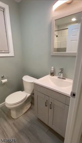 37 Edison St, Bloomfield Twp., NJ 07003