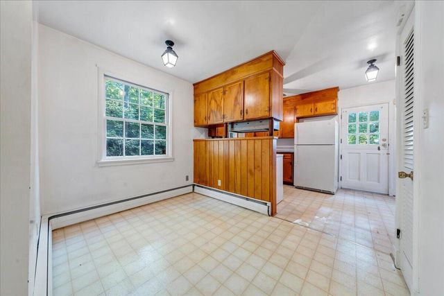 1009 Hardy RD, Vinton, VA 24179