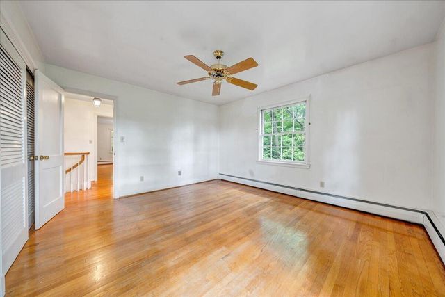 1009 Hardy RD, Vinton, VA 24179