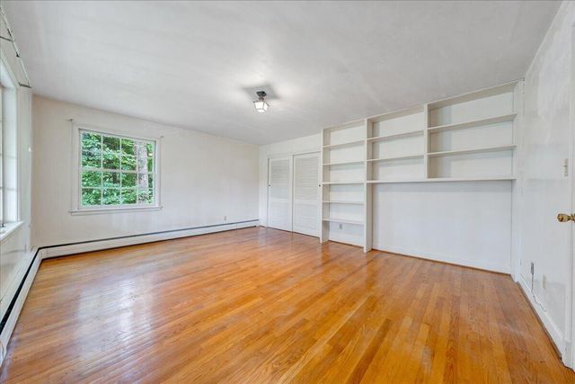 1009 Hardy RD, Vinton, VA 24179