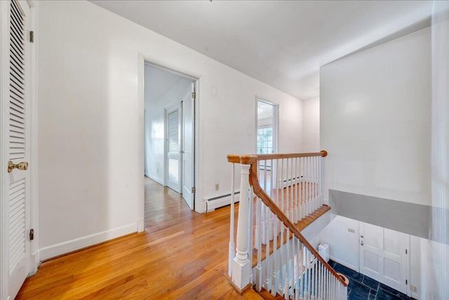 1009 Hardy RD, Vinton, VA 24179
