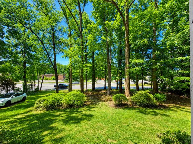 1009 Hardy RD, Vinton, VA 24179