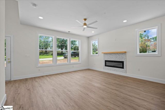 7 Farrell Kirk Lane, Greenville, SC 29615