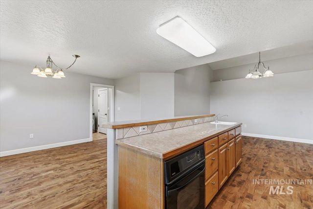 24240 Tiger Lane, Caldwell, ID 83607