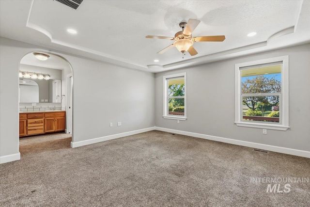 24240 Tiger Lane, Caldwell, ID 83607