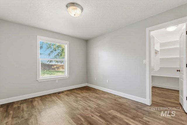 24240 Tiger Lane, Caldwell, ID 83607