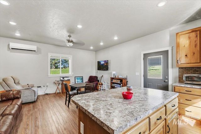 24240 Tiger Lane, Caldwell, ID 83607