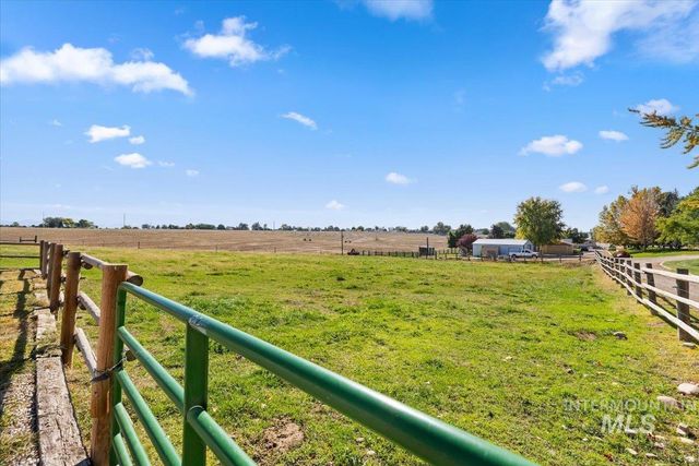 24240 Tiger Lane, Caldwell, ID 83607