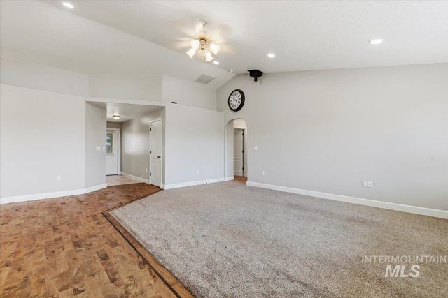 24240 Tiger Lane, Caldwell, ID 83607