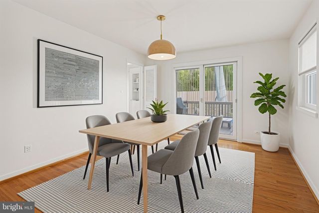 2320 WINDSOR RD, Alexandria, VA 22307