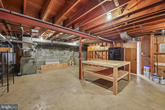 2320 WINDSOR RD, Alexandria, VA 22307