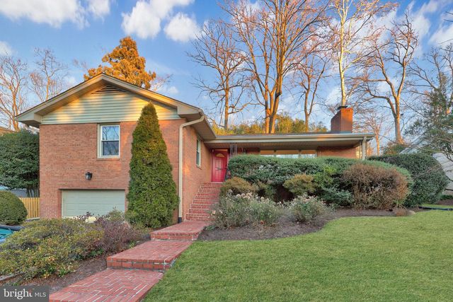 2320 WINDSOR RD, Alexandria, VA 22307