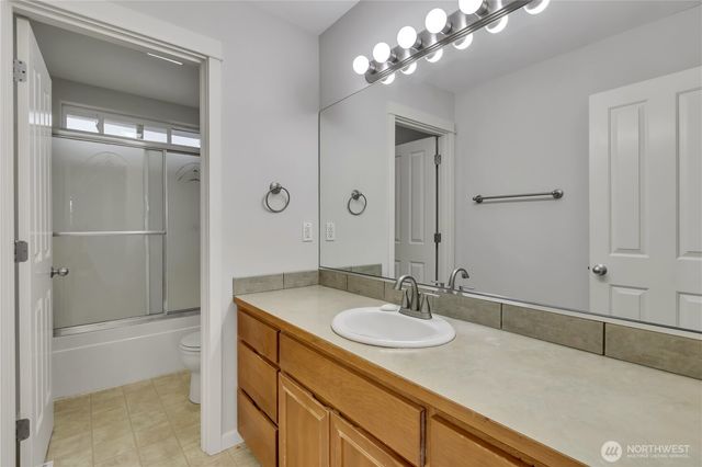 12006 183rd Street E, Puyallup, WA 98374